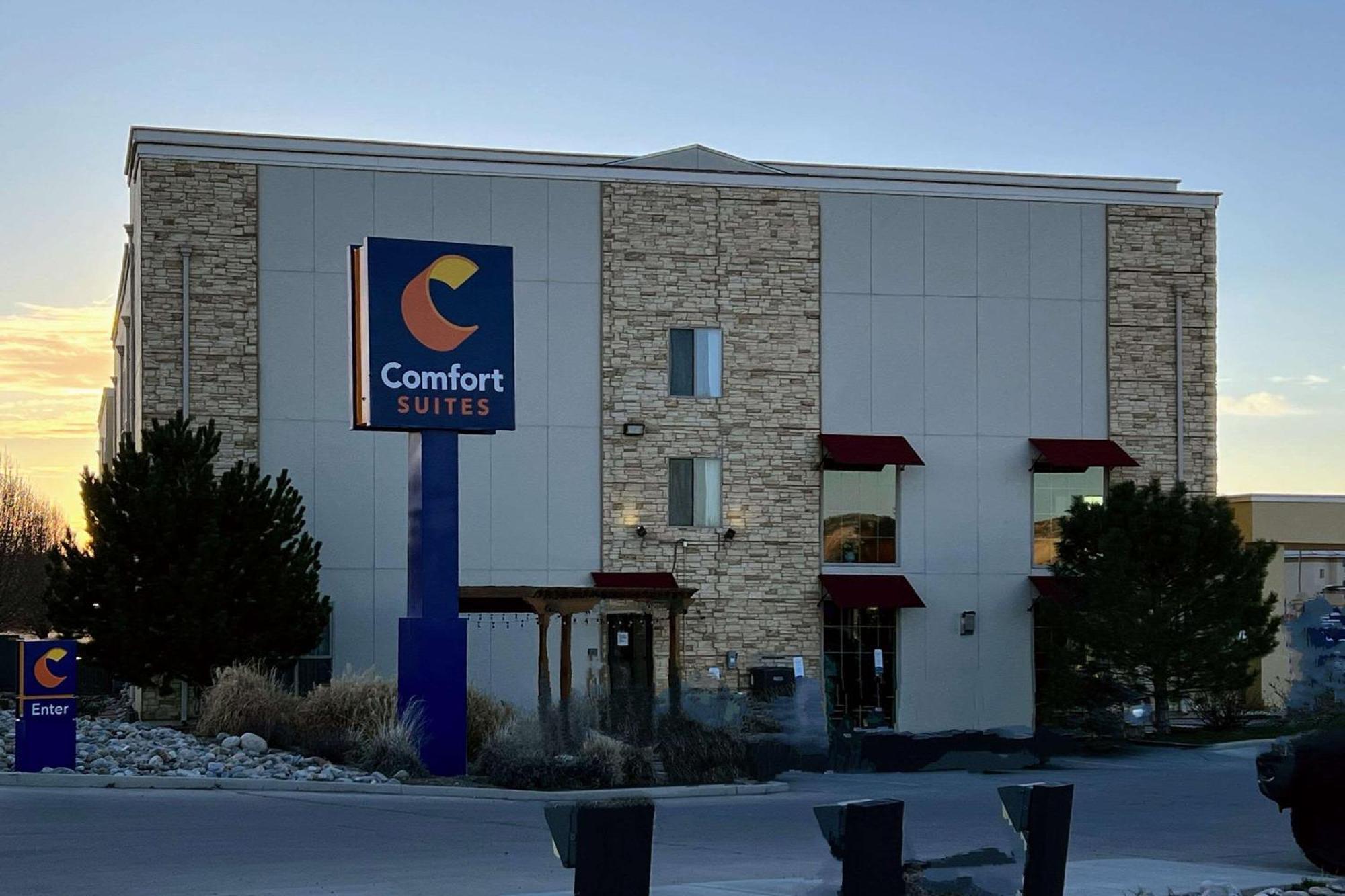 Comfort Suites Farmington Esterno foto
